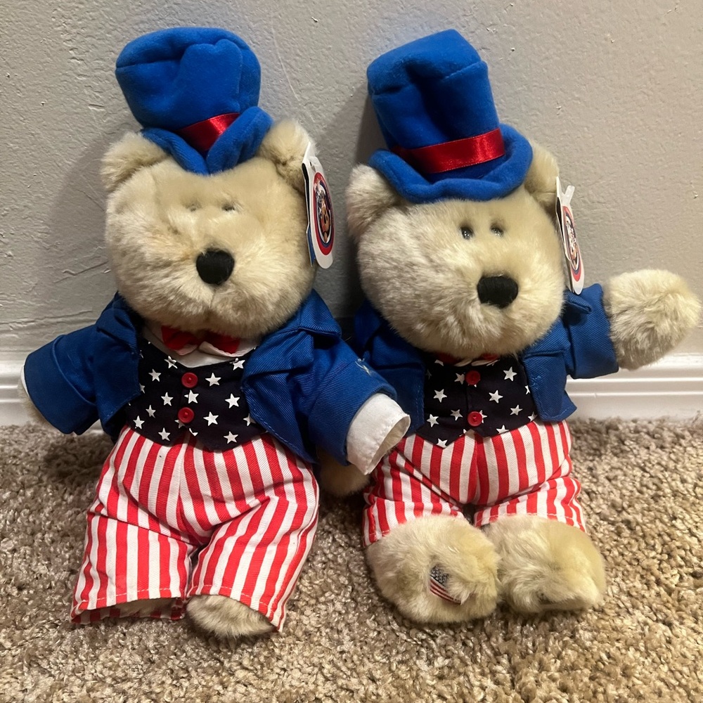 Starbucks Patriotic Bear Plush